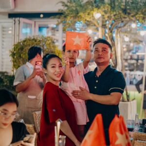 Ngắm pháo hoa nghệ thuật rực rỡ tại ROS Yacht Club mừng kỷ niệm 50 năm Thành phố mang tên Bác
